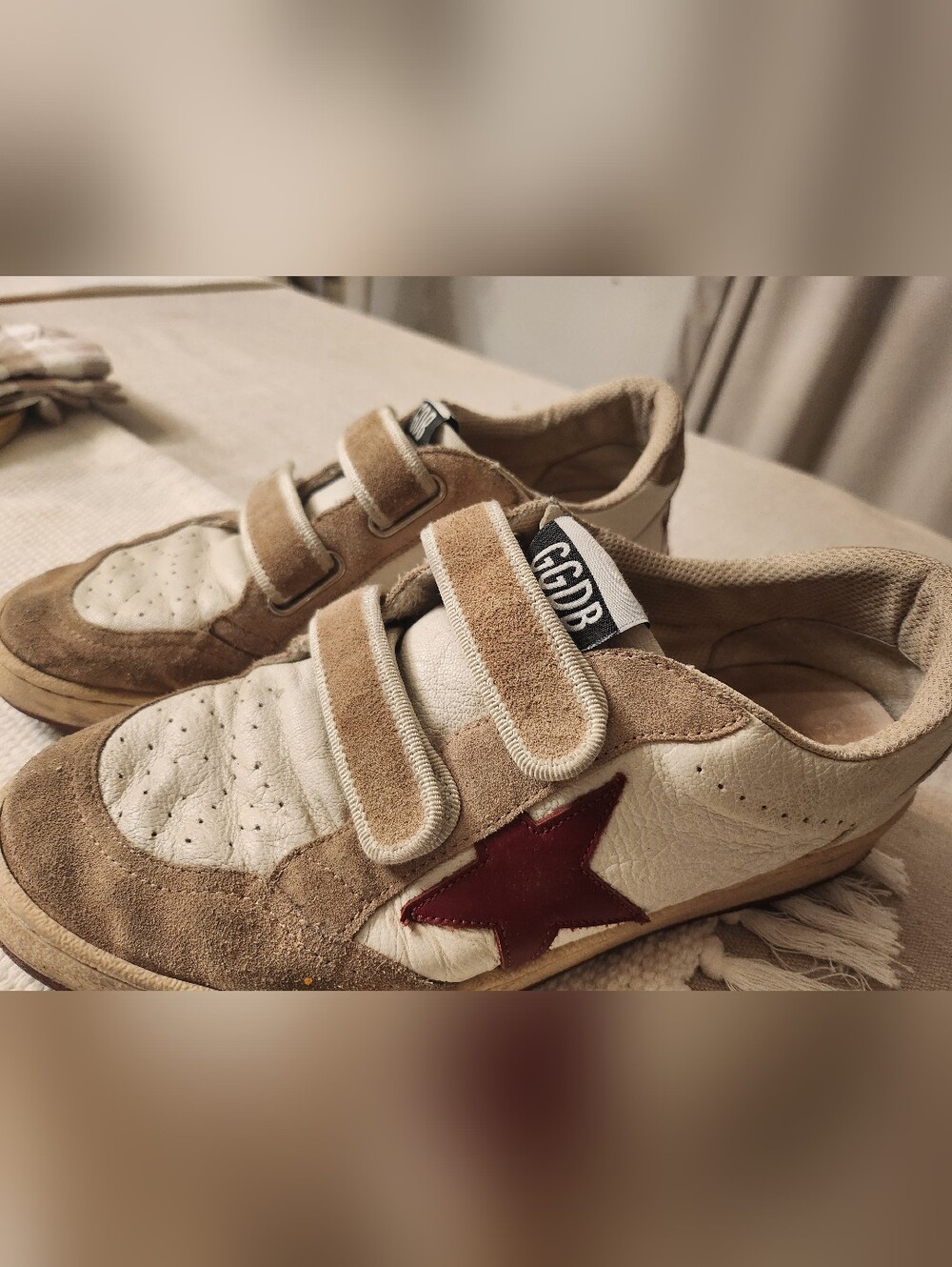 Kids Girls Golden Goose Sneakers Size 39